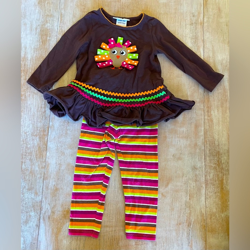 Bonnie jean thanksgiving day outfit